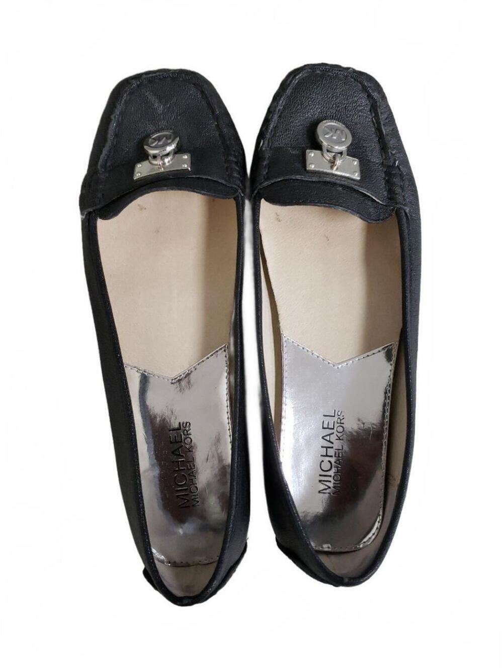 Michael Kors Size 7.5 Black Leather Loafer Flats